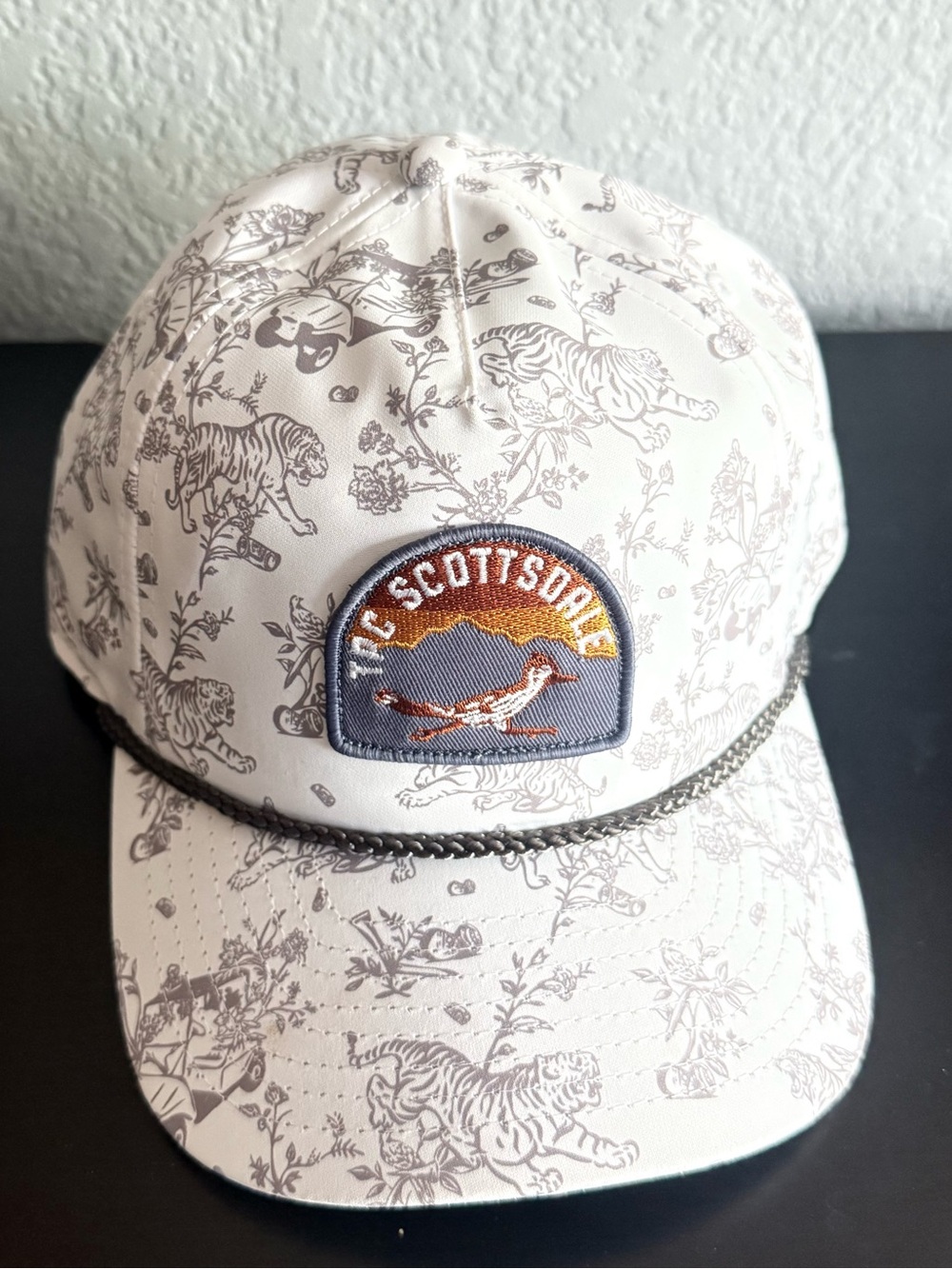 TPC Scottsdale White Floral Tiger Rope Trucker Hat Golf Snapback - Picture 5 of 9
